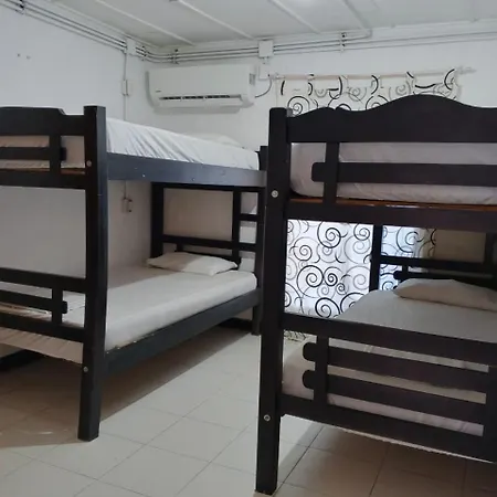 Shanty Hostal